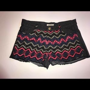 Patterned boutique shorts
